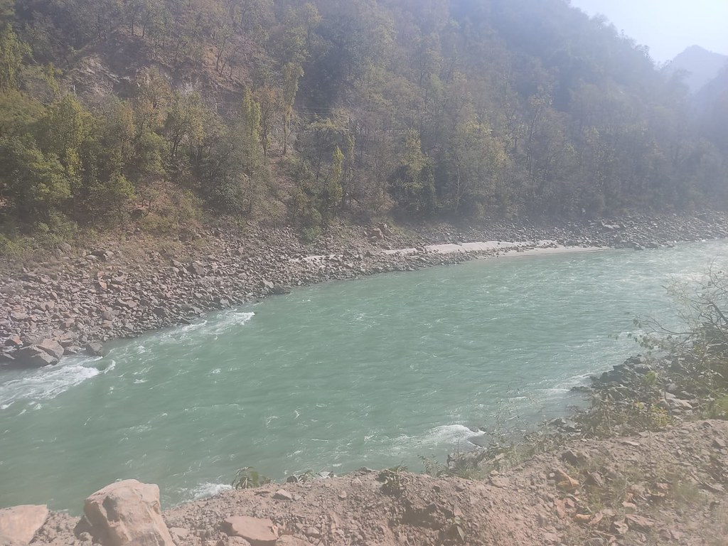 गंगा नदी पर कविता गंगा नदी पर कविता